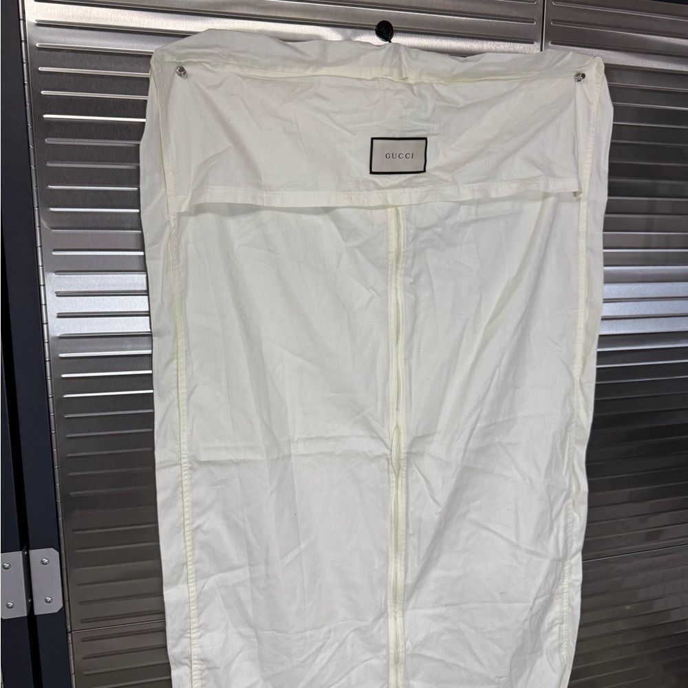 Gucci XL White Garment Bag - Picture 2 of 5